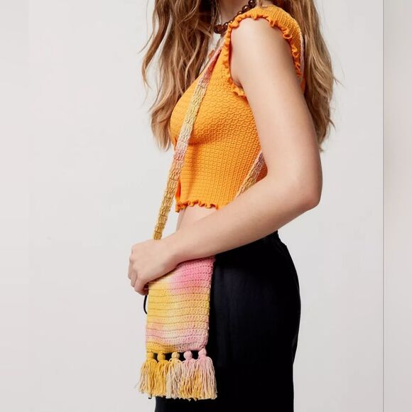🐢 Free People Woven Neck Pouch NWOT - Picture 1 of 3
